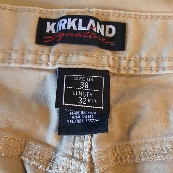 Kirkland pants 38x32 - Picture 4 of 5